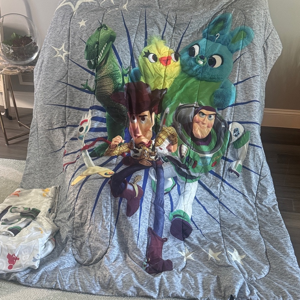Toy Story Themed Gray Comforter
